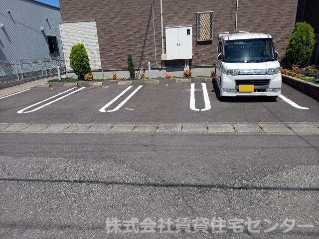 和歌山駅 徒歩5分 1階の物件外観写真