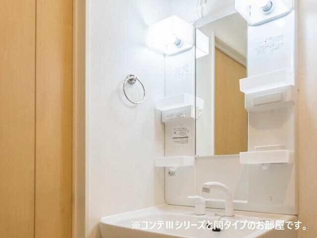 モンテリザイア紀和の物件内観写真