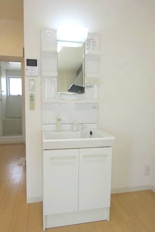 コーポ東３・５号棟の物件内観写真