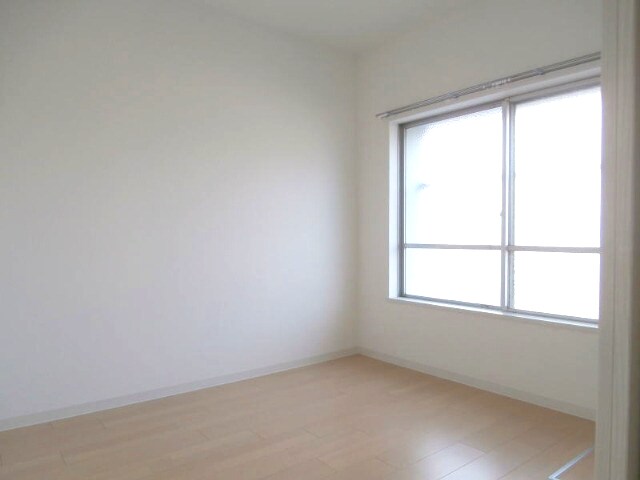 コーポ東３・５号棟の物件内観写真