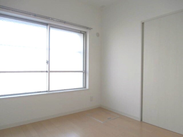 コーポ東３・５号棟の物件内観写真