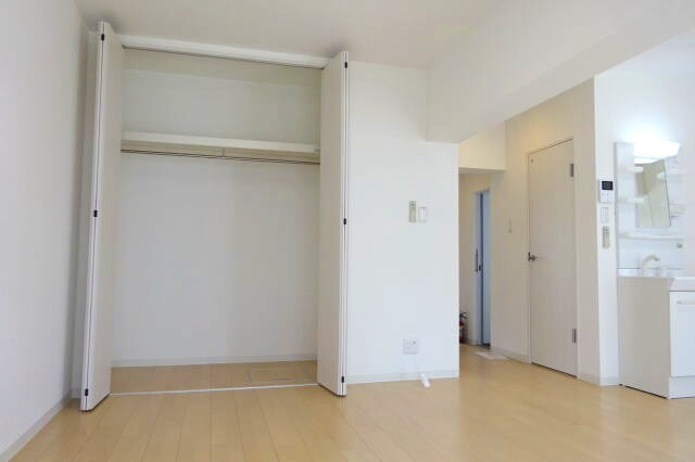 コーポ東３・５号棟の物件内観写真