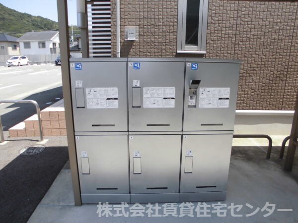 紀三井寺駅 バス5分  名草小学校前下車：停歩4分 1階の物件内観写真