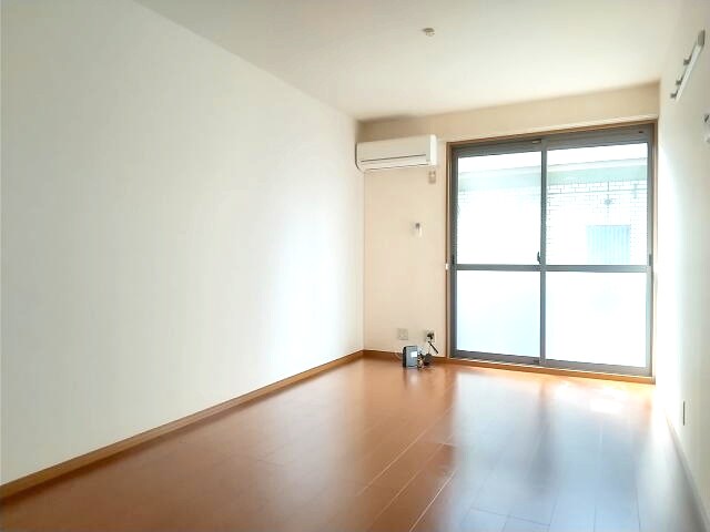 八幡前駅 徒歩7分 1階の物件内観写真