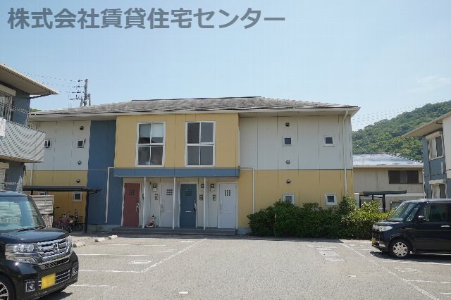 和歌山駅 バス15分  鳴神住宅前下車：停歩5分 1階の物件外観写真