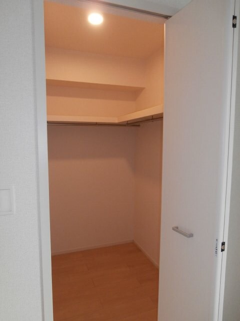 八幡前駅 徒歩11分 1階の物件内観写真