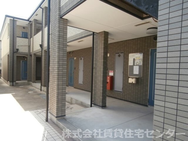 和歌山市駅 バス17分  鷹匠町5丁目下車：停歩4分 1階の物件外観写真