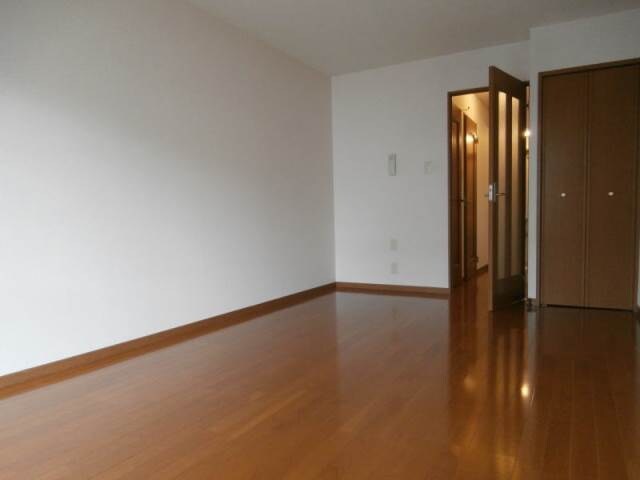 和歌山市駅 バス17分  鷹匠町5丁目下車：停歩4分 1階の物件内観写真