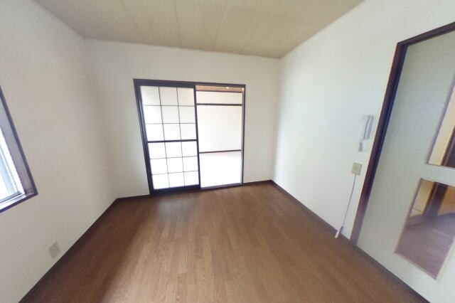 和歌山市駅 バス25分  和歌浦下車：停歩6分 2階の物件内観写真