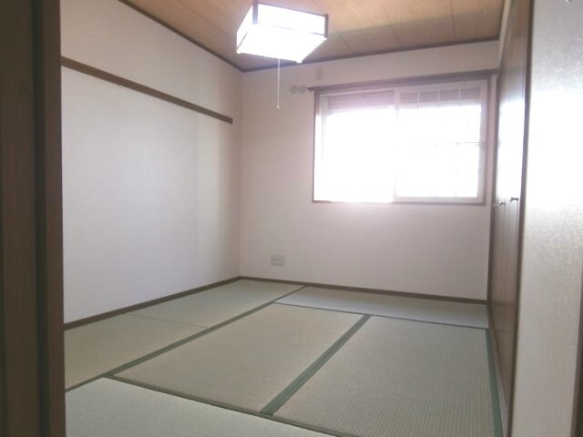 オリーブハウスの物件内観写真