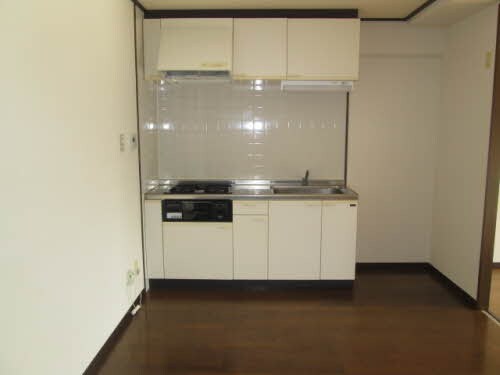 紀三井寺駅 バス6分  和歌浦下車：停歩2分 3階の物件内観写真