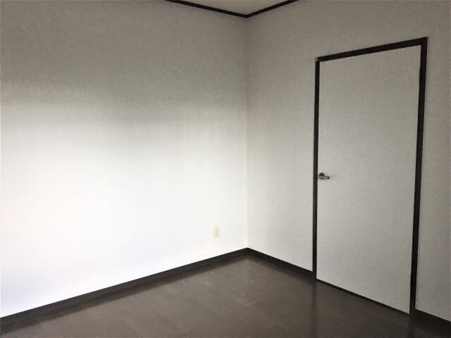 紀三井寺駅 バス6分  和歌浦下車：停歩2分 3階の物件内観写真