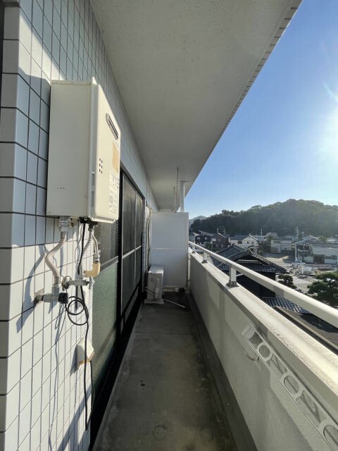 紀三井寺駅 バス6分  和歌浦下車：停歩2分 3階の物件内観写真