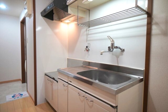 和歌山市駅 バス6分  花王橋下車：停歩10分 1階の物件内観写真