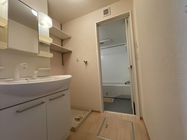 東松江駅 徒歩11分 2階の物件内観写真