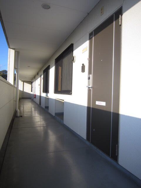 紀伊駅 バス8分  山村下車：停歩3分 2階の物件外観写真