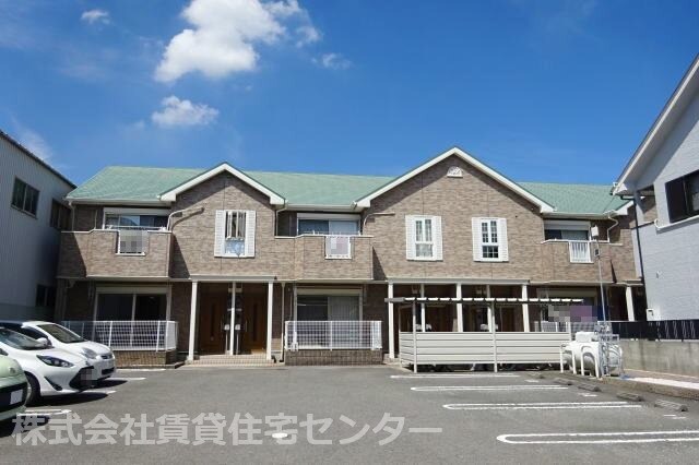 オリーブハウスの物件外観写真