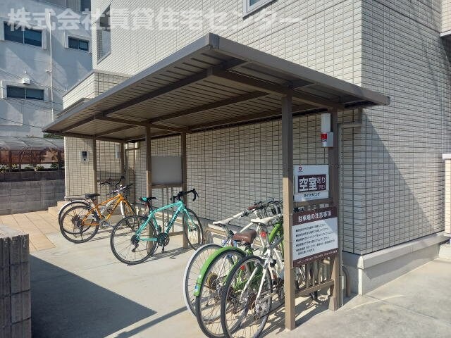 和歌山市駅 バス6分  日赤医療センター前下車：停歩1分 3階の物件内観写真
