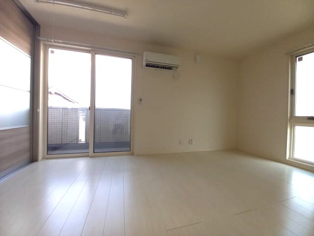 サンテラス吹上の物件内観写真