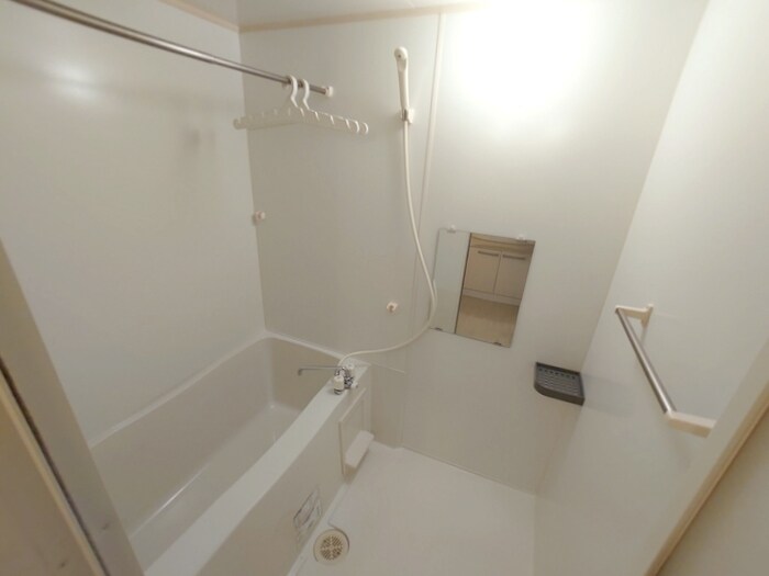 六十谷駅 バス12分  楠見行者前下車：停歩3分 1階の物件内観写真