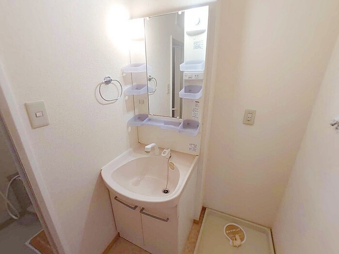 和歌山駅 バス14分  鳴神住宅前下車：停歩3分 1階の物件内観写真