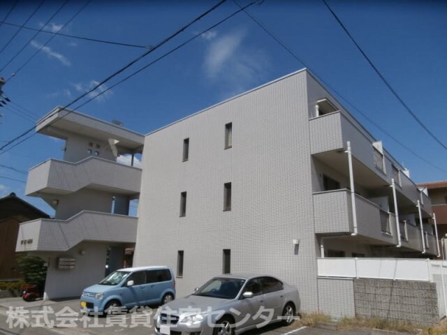 ニューライスマンションの物件外観写真