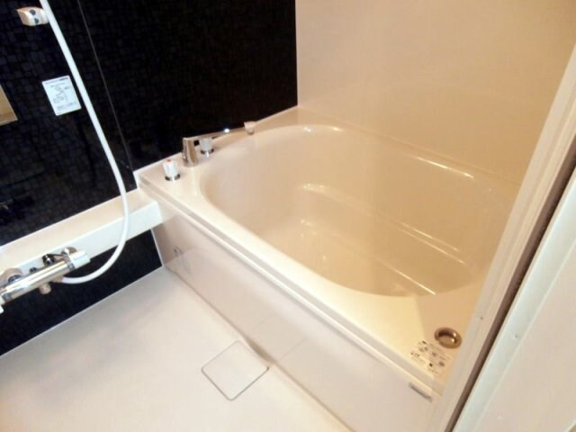 サンライズ湊Ⅱの物件内観写真