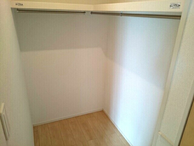 紀伊駅 バス7分  山下車：停歩9分 1階の物件内観写真