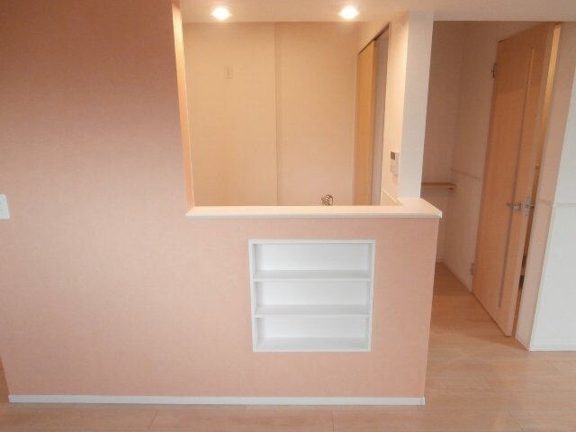 紀伊駅 バス7分  山下車：停歩9分 1階の物件内観写真