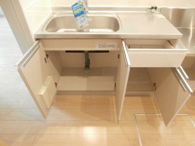 紀伊駅 バス7分  山下車：停歩9分 1階の物件内観写真