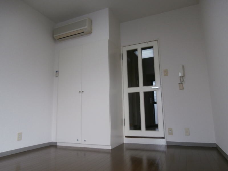 メゾンクレセールの物件内観写真