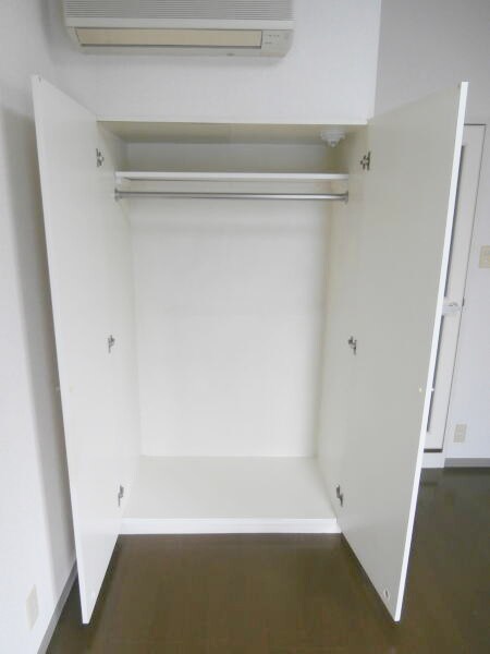 メゾンクレセールの物件内観写真