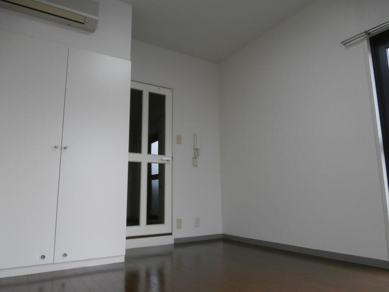 メゾンクレセールの物件内観写真