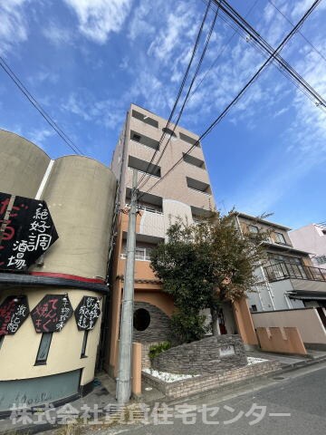 パレ・フルールの物件外観写真