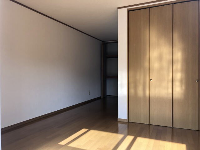 パレ・フルールの物件内観写真