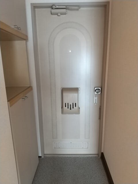 和歌山駅 徒歩8分 2階の物件内観写真