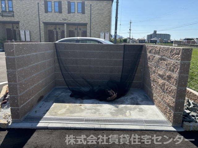 紀伊駅 バス9分  山村（和歌山県）下車：停歩7分 1階の物件内観写真