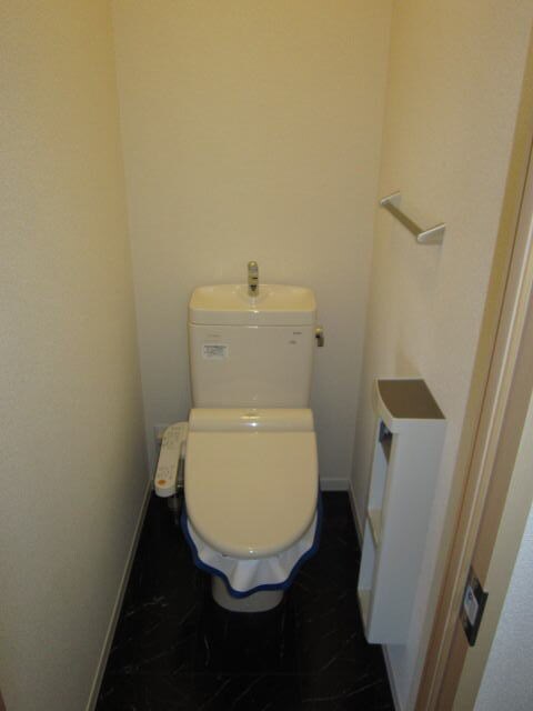 和歌山市駅 バス18分  貴志下車：停歩10分 2階の物件内観写真