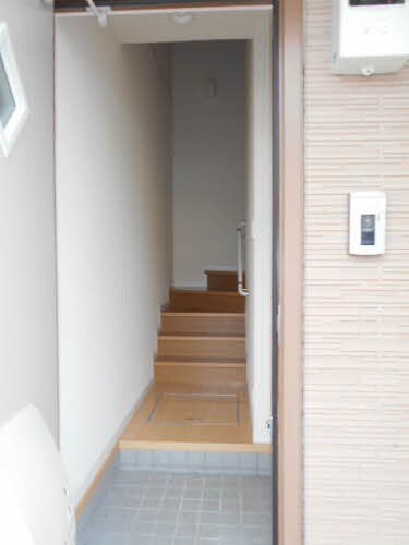 和歌山市駅 バス18分  貴志下車：停歩10分 2階の物件内観写真