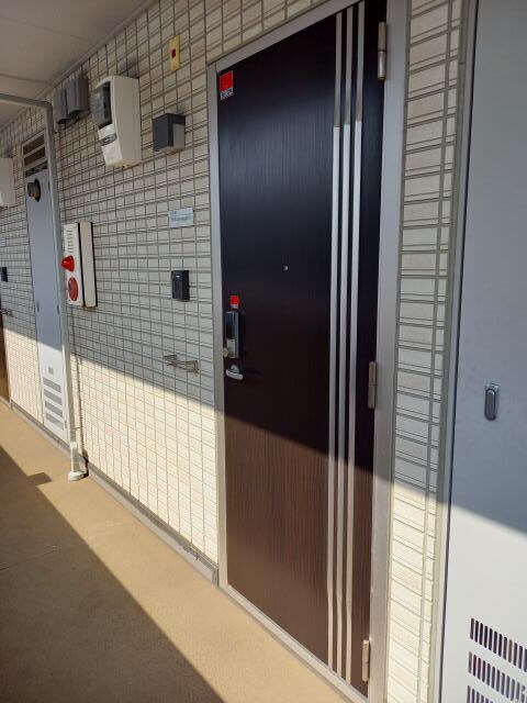 和歌山市駅 バス6分  日赤医療センター前下車：停歩2分 3階の物件内観写真