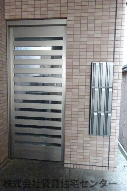 パレ・フルールの物件外観写真