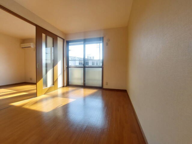 和歌山市駅 バス7分  河北中学校前下車：停歩1分 2階の物件内観写真