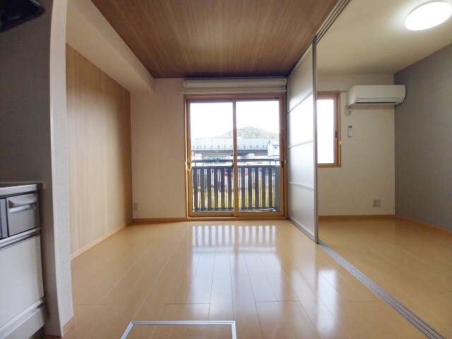 和歌山駅 バス14分  鳴神住宅前下車：停歩3分 1階の物件内観写真