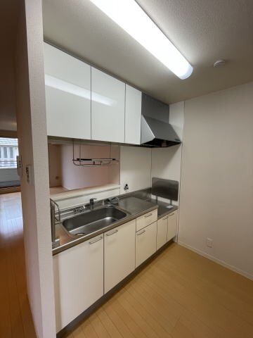 和歌山市駅 バス20分  和歌浦口下車：停歩6分 2階の物件内観写真