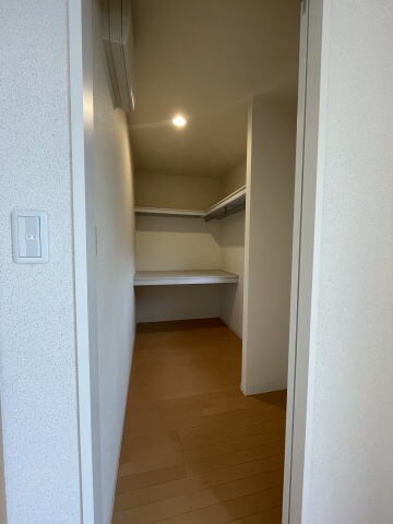 和歌山市駅 バス20分  和歌浦口下車：停歩6分 2階の物件内観写真