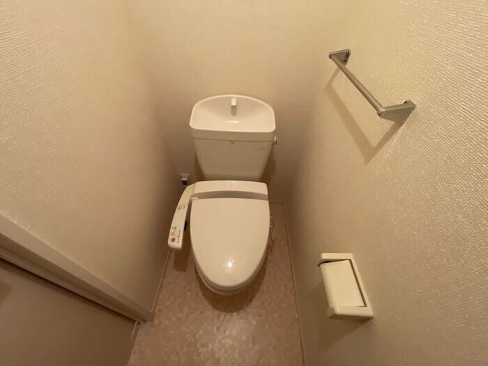 和歌山駅 バス15分  南中島下車：停歩5分 2階の物件内観写真