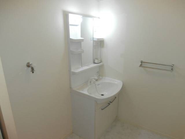 和歌山市駅 バス20分  新和歌浦口下車：停歩13分 1階の物件内観写真