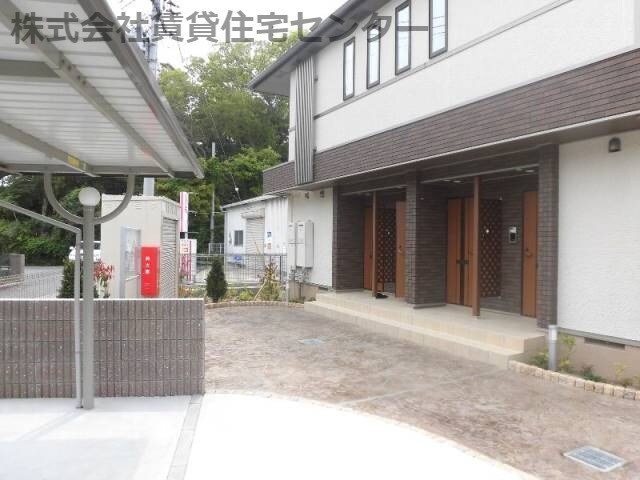 紀伊中ノ島駅 徒歩27分 1階の物件外観写真