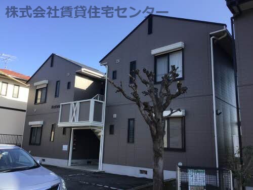 岩出駅 バス17分  うぐいす台下車：停歩4分 2階の物件外観写真