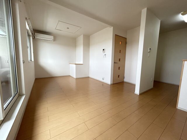 和歌山市駅 バス16分  西浜下車：停歩7分 2階の物件内観写真